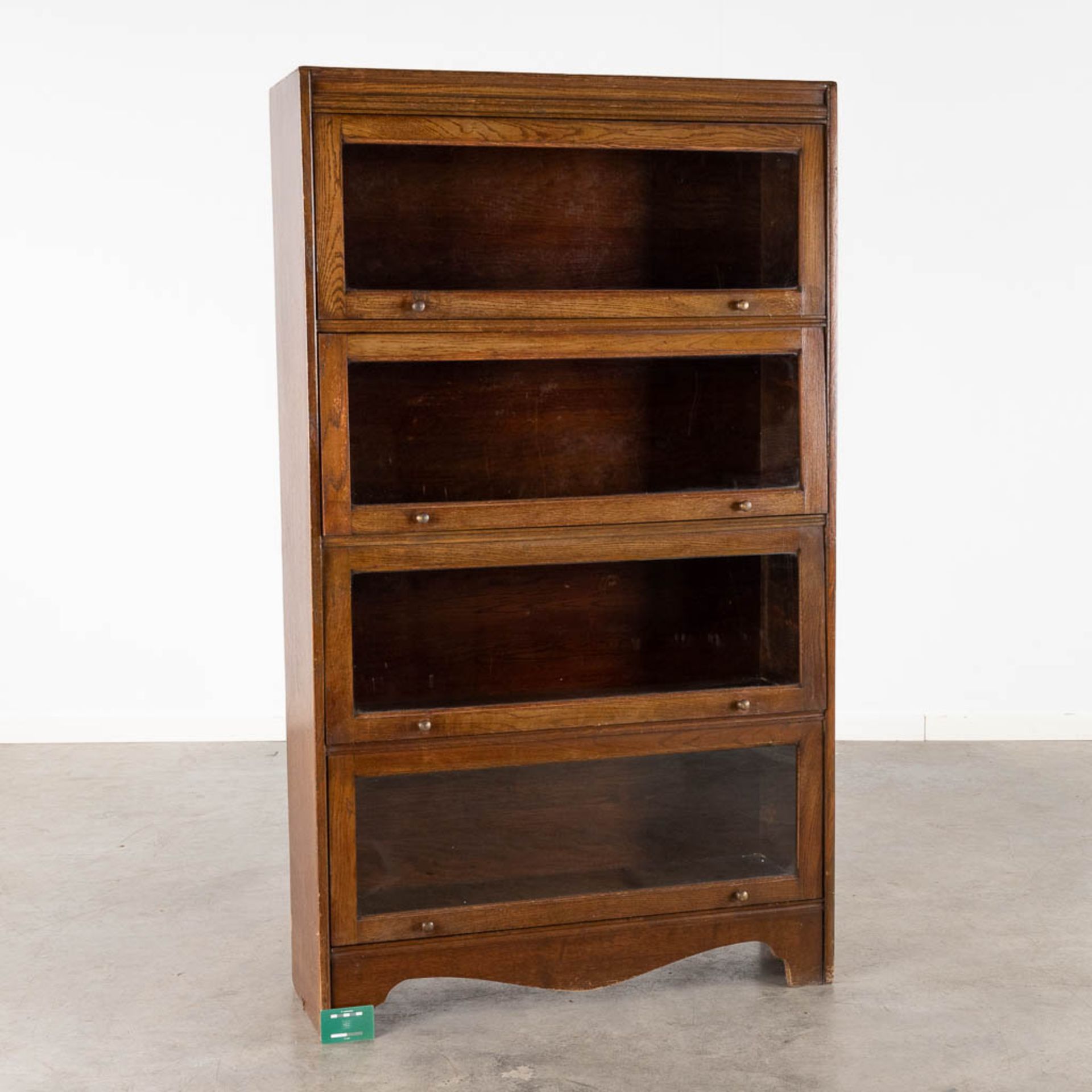 An antique English 'Barrister' bookcase, drop down glass doors. (D:30 x W:89 cm) - Image 2 of 10