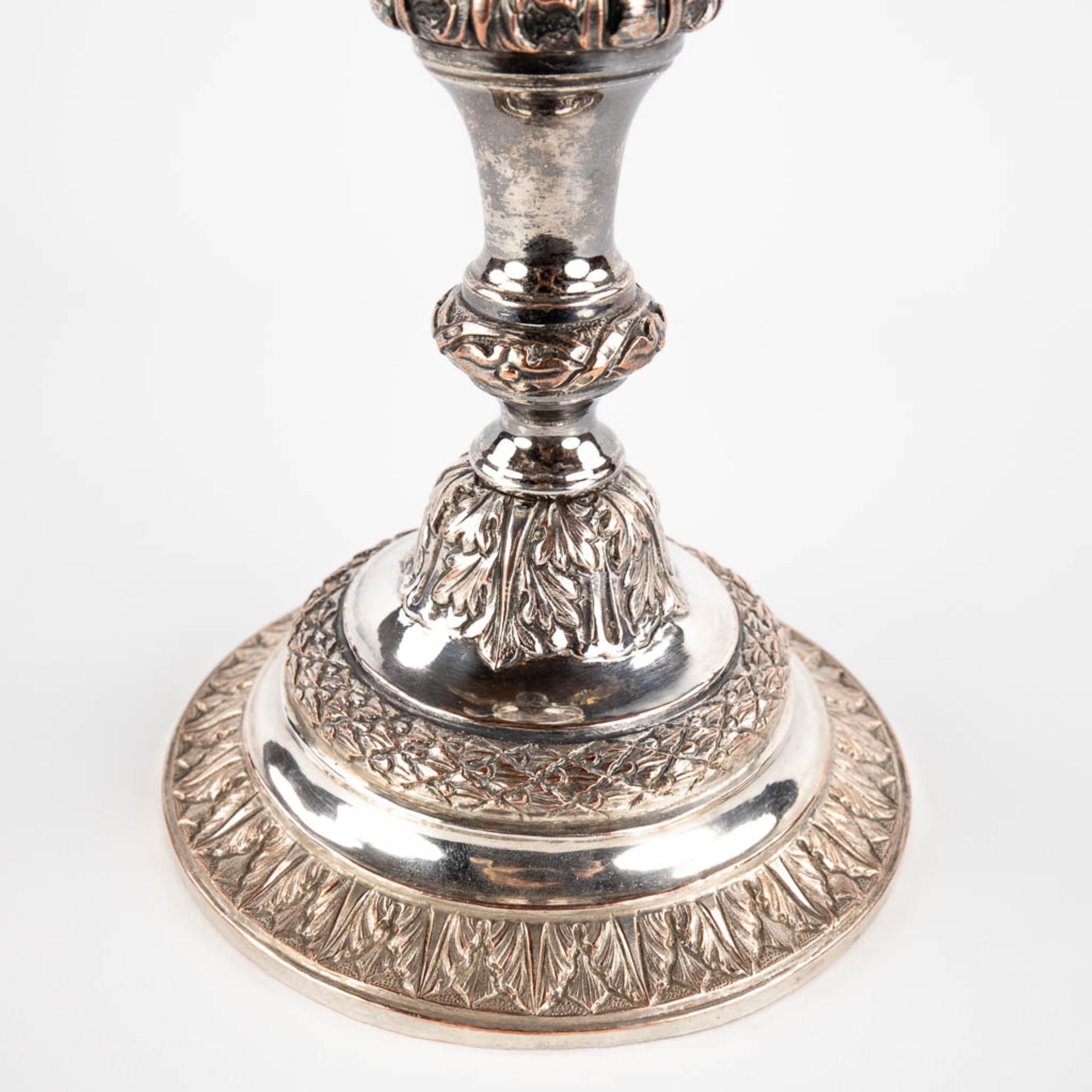 A sunburst monstrance, silver-plated metal and brass. Circa 1900. (D:15 x W:29 x H:57 cm) - Image 13 of 14