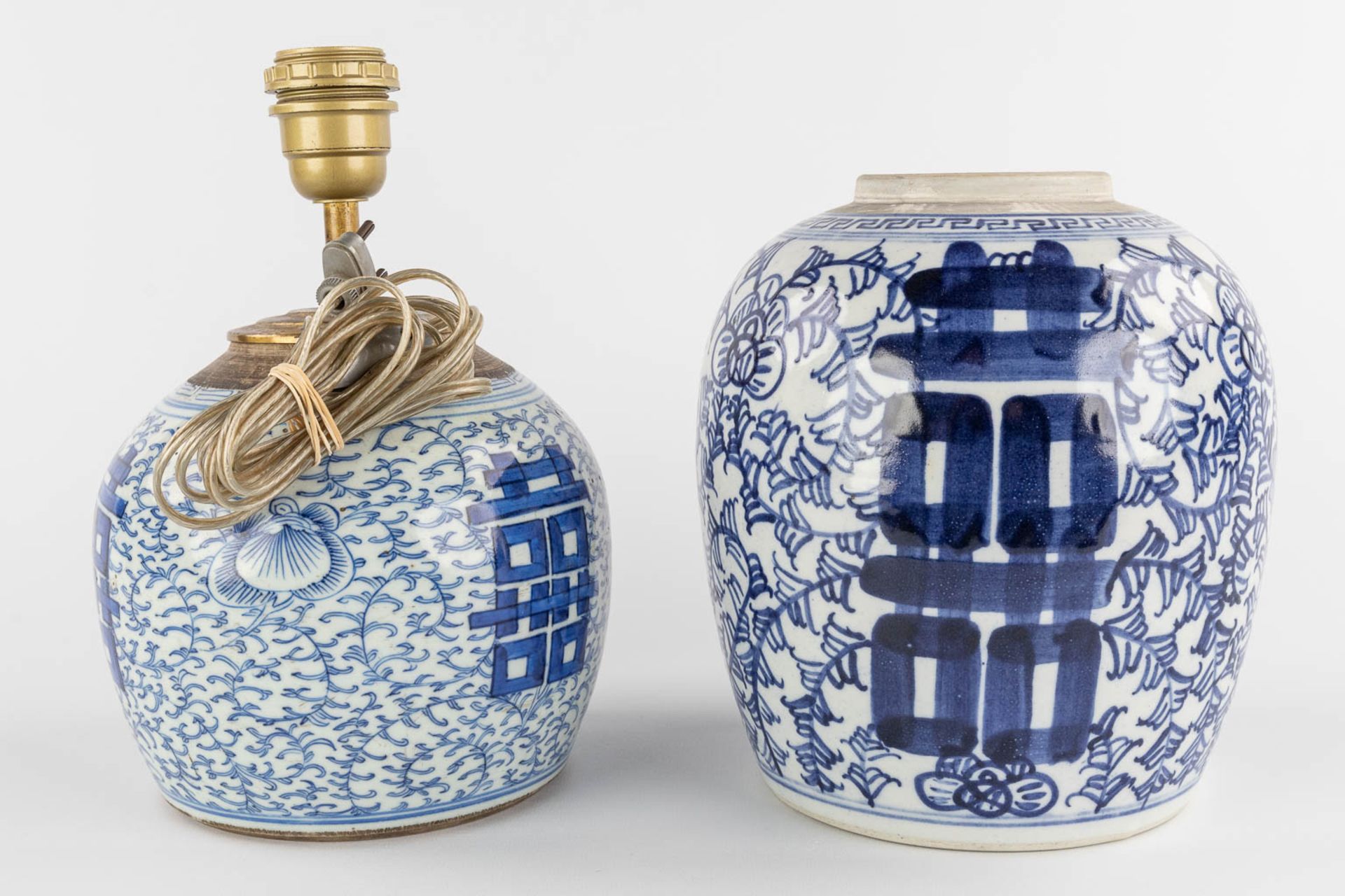 4 Chinese ginger jars with blue-white decor. 19th/20th C. (H:23 x D:21 cm) - Image 5 of 14