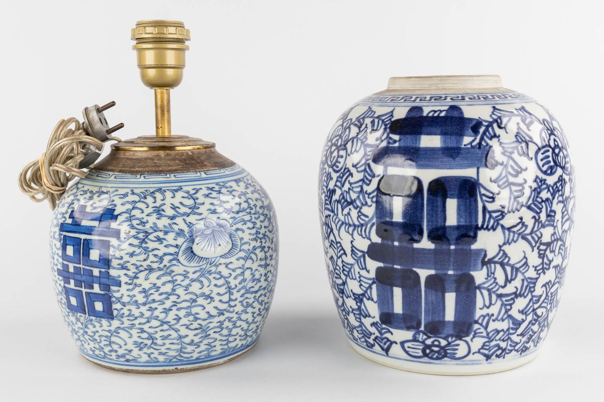 4 Chinese ginger jars with blue-white decor. 19th/20th C. (H:23 x D:21 cm) - Image 4 of 14