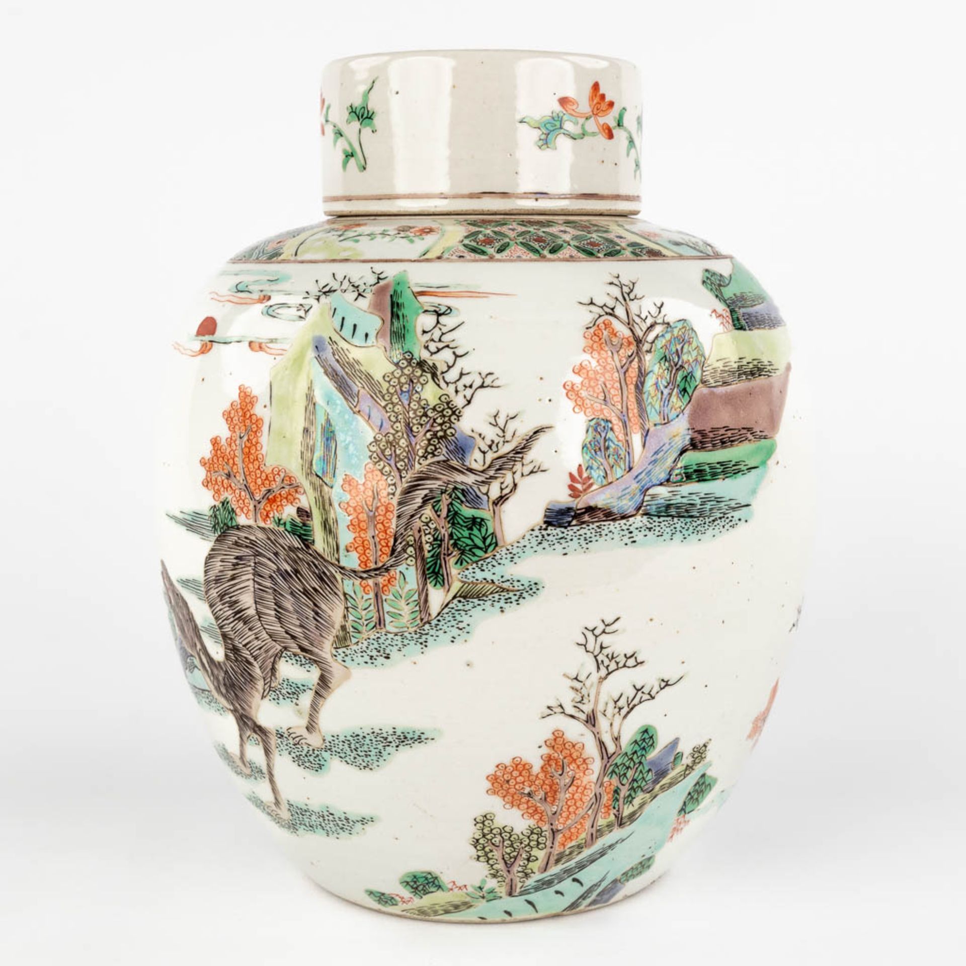 A Chinese Famille Verte Wucai vase, decorated with a deer in a landscape. (H:24,5 x D:19,5 cm) - Image 3 of 14