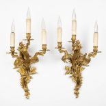 A pair of wall lamps, gilt bronze in Louis XV style. 20th C. (W:35 x H:60 cm)