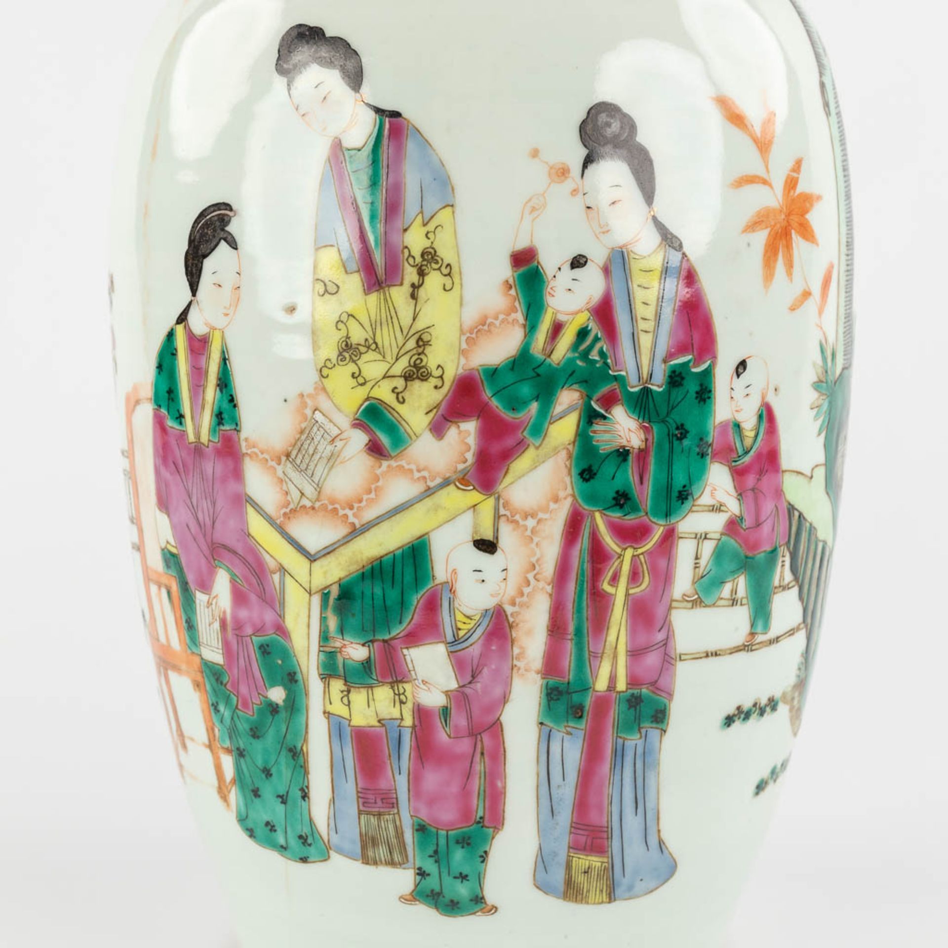Two Chinese vases and a Ginger Jar, decorated with ladies. 19th/20th C. (H:57 x D:23 cm) - Image 17 of 31