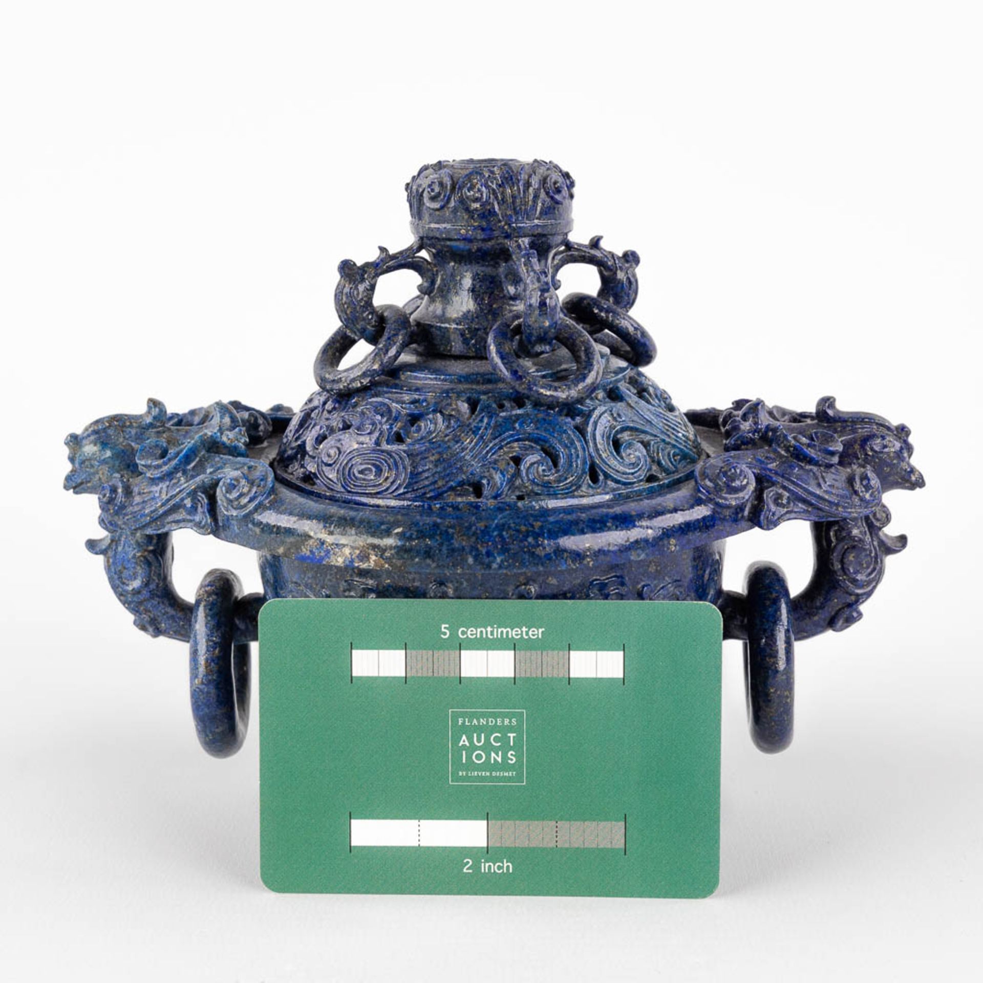 A Chinese censer, sculptured Lapis Lazuli, decorated with birds and flowers. (D:11 x W:17 x H:14 cm) - Image 2 of 11