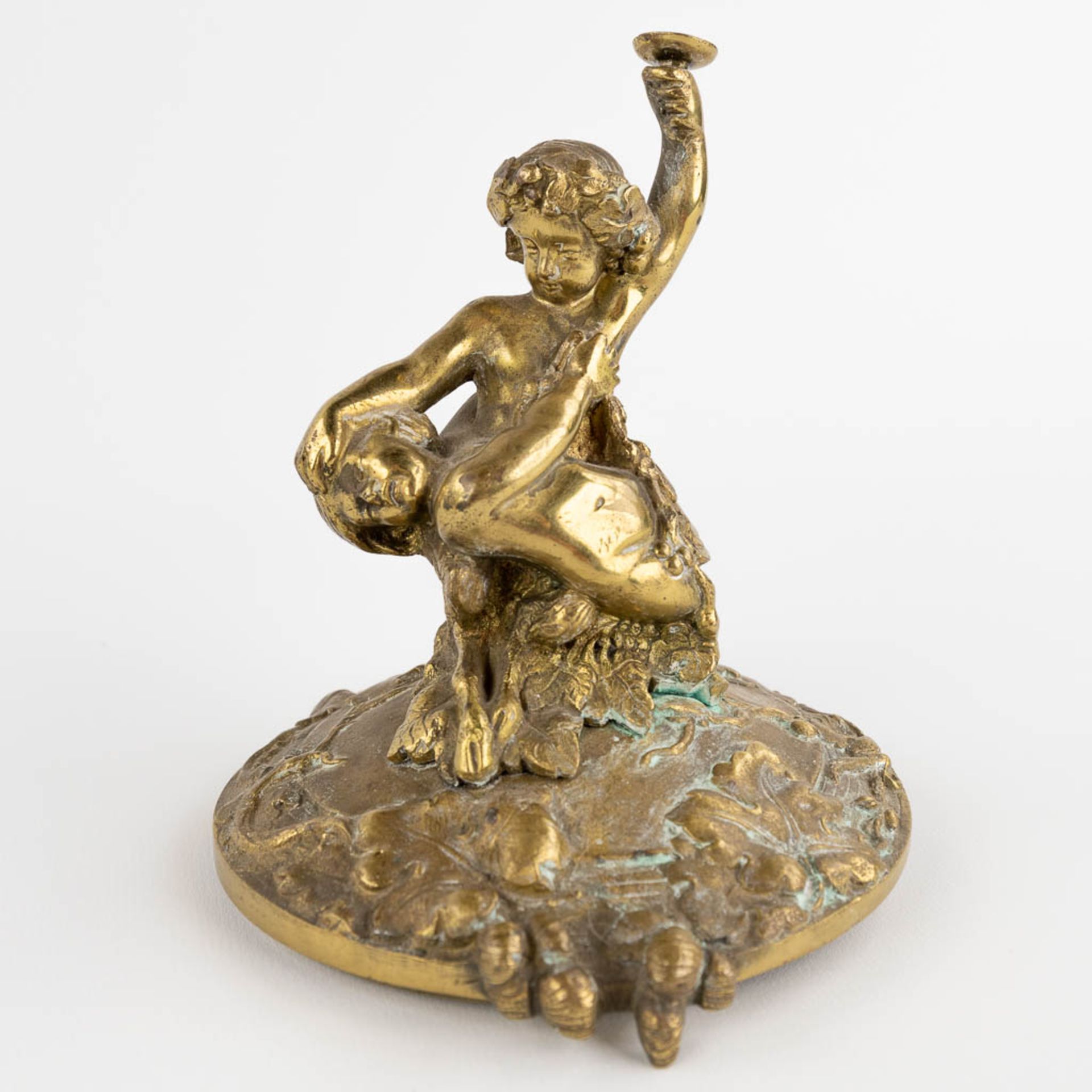 A pair of cassolettes, bronze on marble decorated with putti and Bacchus. Circa 1900. (D:16 x W:16 x - Image 12 of 13