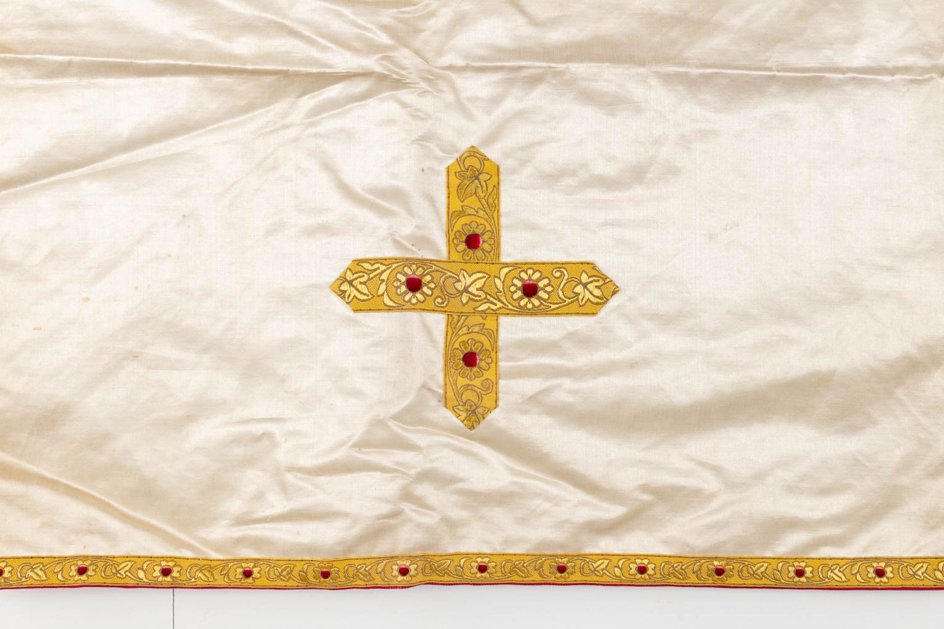 Four Dalmatics, Two Roman Chasubles, A stola and Chalice Veil, finished with embroideries. - Image 56 of 59