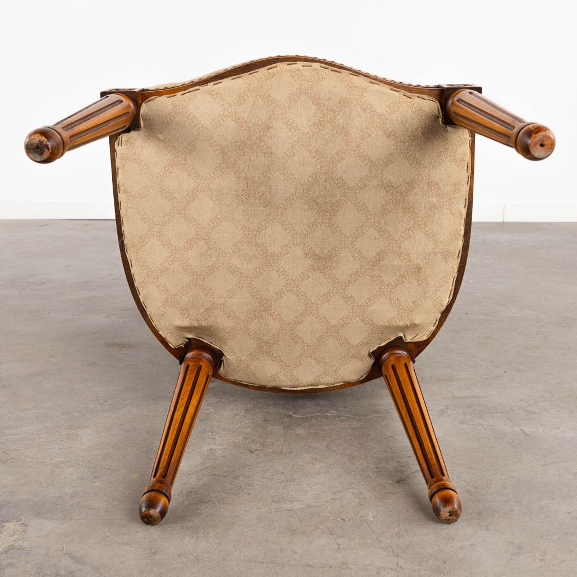 Giorgetti, 8 chairs, Louis XVI style finished with caning. (D:48 x W:48 x H:95 cm) - Image 10 of 13