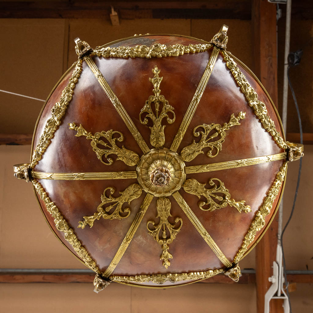 A chandelier, bronze with alabaster, decorated with putti and ram's heads, Louis XVI style. Circa 19 - Bild 13 aus 13