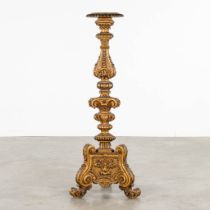 A richly sculptured and gilt wood pedestal. 19th C. (H:125 x D:40 cm)