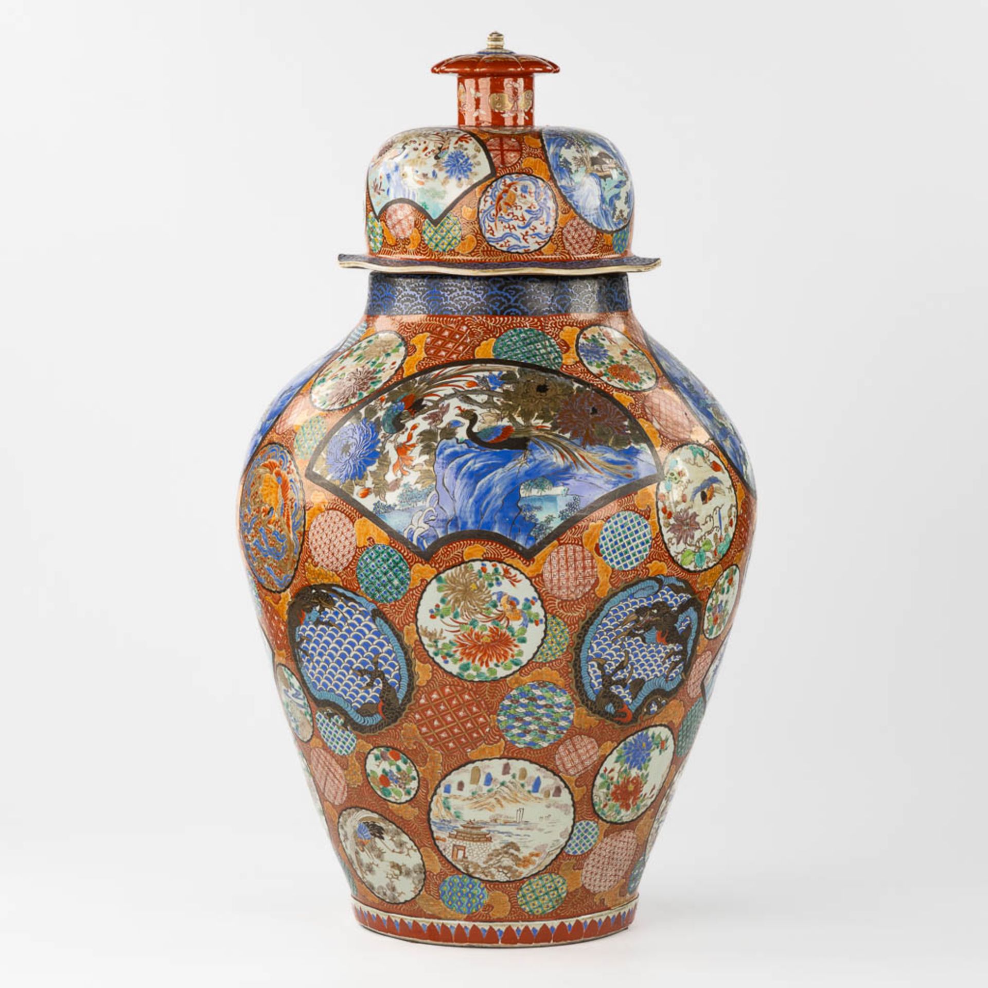 An exceptionally large Japanese Imari and Kutani style vase. 19th C. (W:63 x H:116 cm) - Image 4 of 22