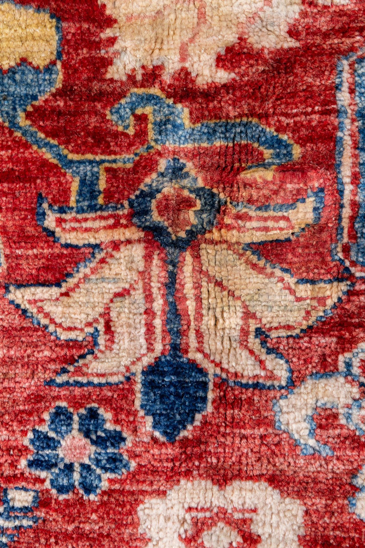 A large Oriental hand-made carpet, Ghazhi, Afganistan. (L:312 x W:455 cm) - Image 11 of 13