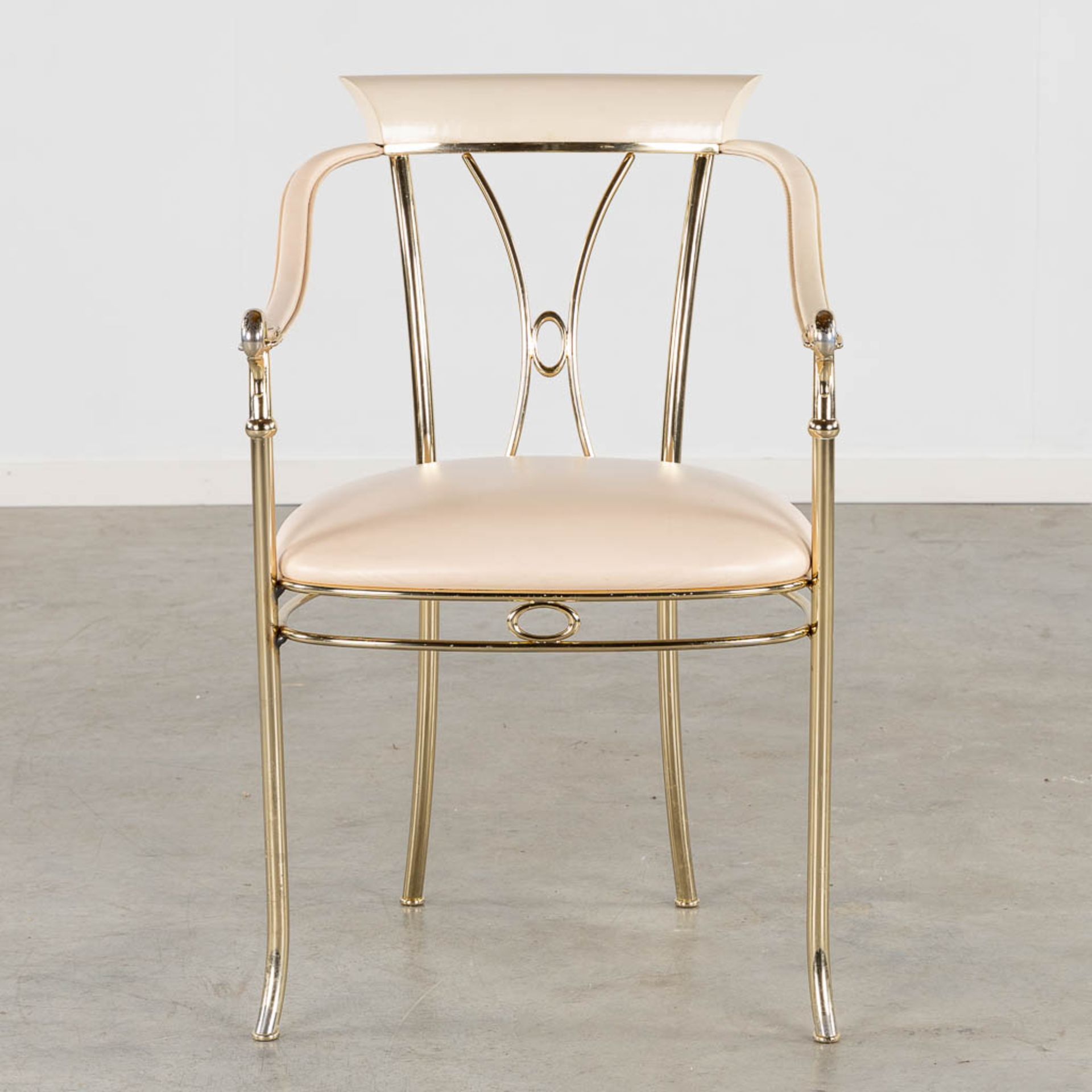 Manuel VIDAL GRAU (XX) 'Oval table and 6 chairs' resin, gilt metal and leather. (L:115 x W:200 x H:7 - Bild 10 aus 21