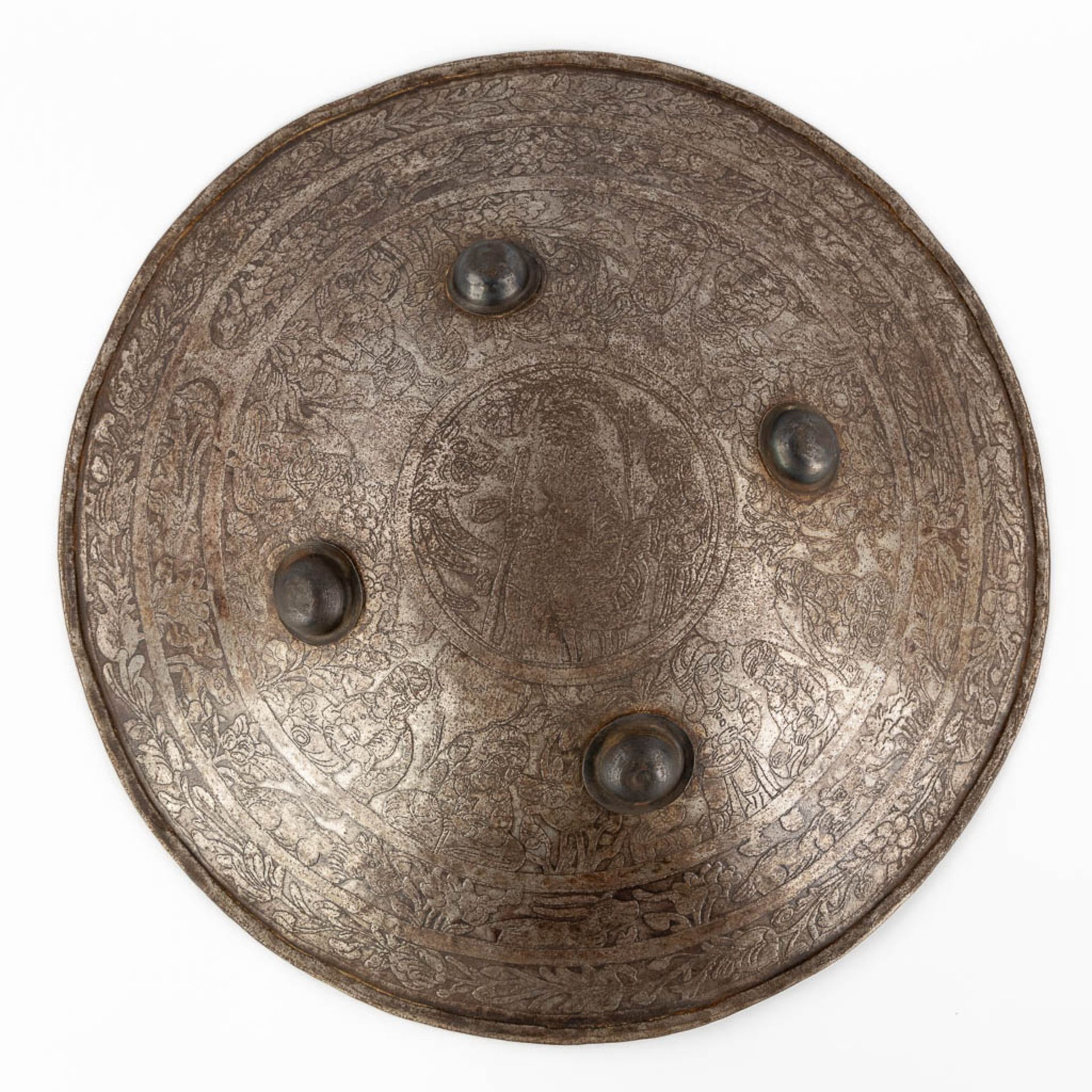 A decorative shield, axe and helmet in Ottoman style. 20th C. (D:48 cm) - Image 3 of 19
