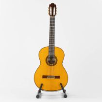 Julian Espinosa, a classical guitar. 1989. (L:100 x W:36,5 x H:11 cm)
