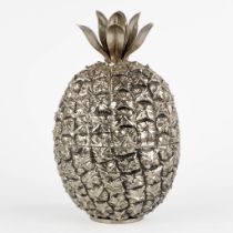 Michel DARTOIS (XX) 'Pineapple' a mid-century ice pail. (H:29 x D:17 cm)