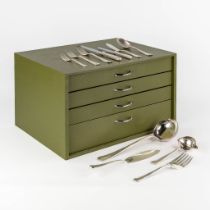 Christofle 'Boreal', a large 90-piece silver-plated cutlery in a chest. (L:38 x W:48 x H:28 cm)