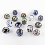 15 paperweights or Presse Papiers, probably made in Murano Italy. (H:8 x D:8 cm)