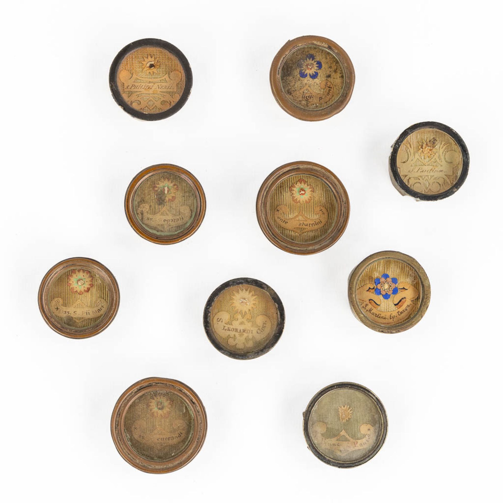 10 sealed theca with various relics. Saint Venerand, Philip Neri, Eligius and others.