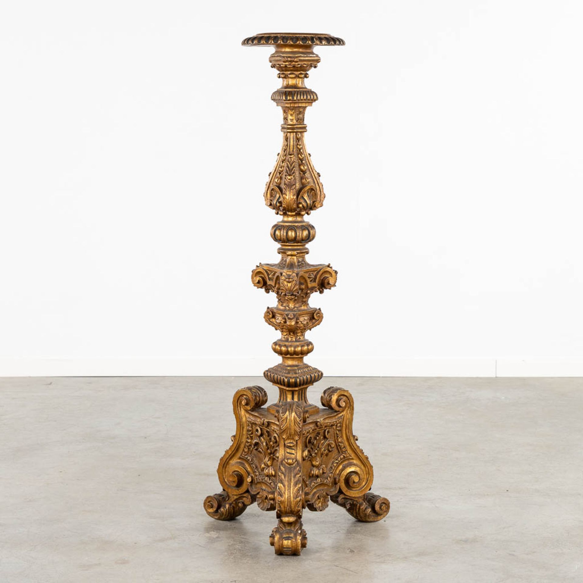 A richly sculptured and gilt wood pedestal. 19th C. (H:125 x D:40 cm) - Bild 3 aus 13