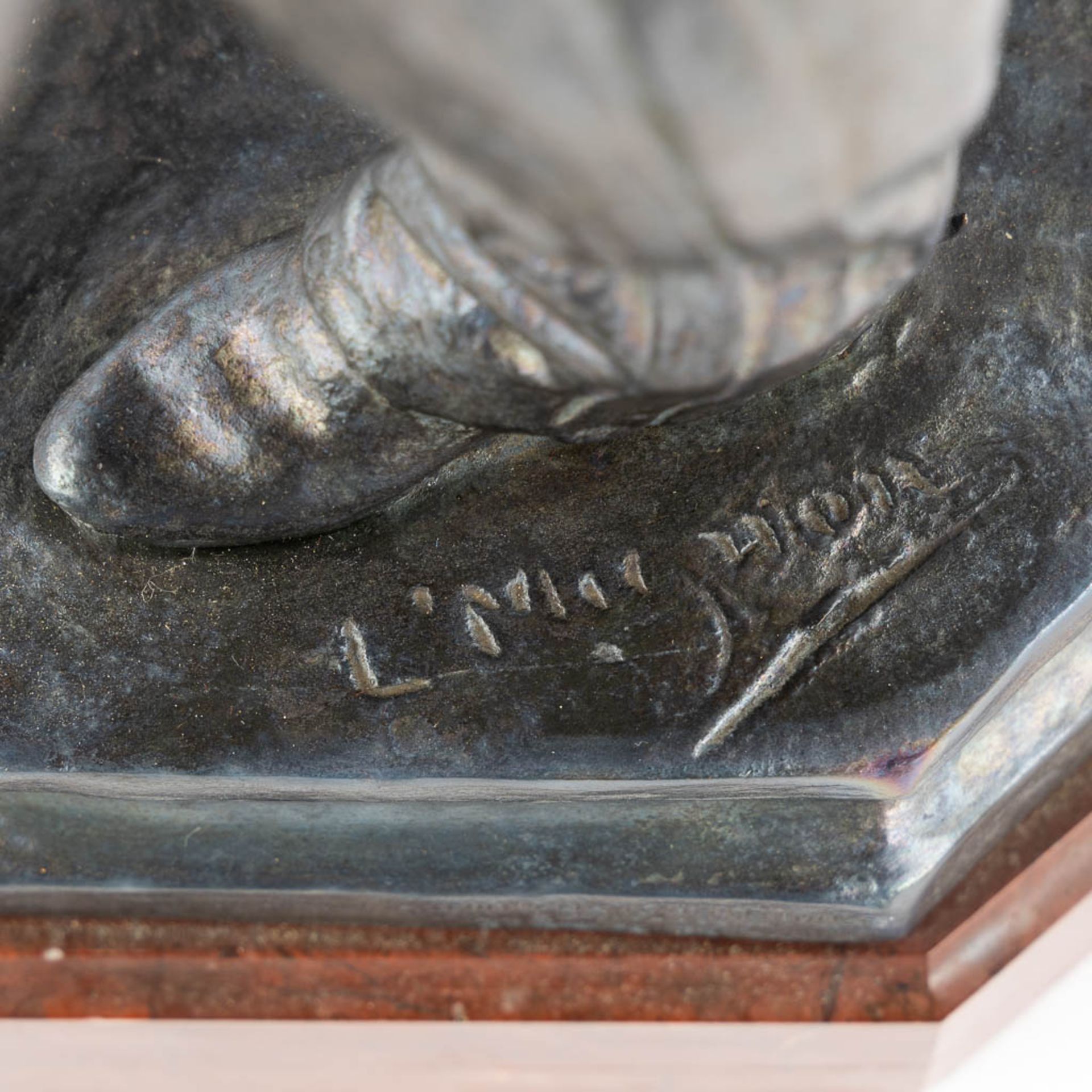 Léon MIGNON (1847-1898) 'French Soldier' patinated bronze, foundry mark. (L:15 x W:17 x H:55 cm) - Bild 11 aus 12