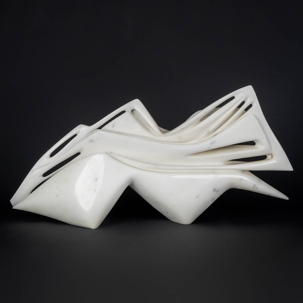 Pablo ATCHUGARRY (1954) 'Untitled' A sculpture in white Carrara marble. (L:67 x W:12 x H:33 cm)