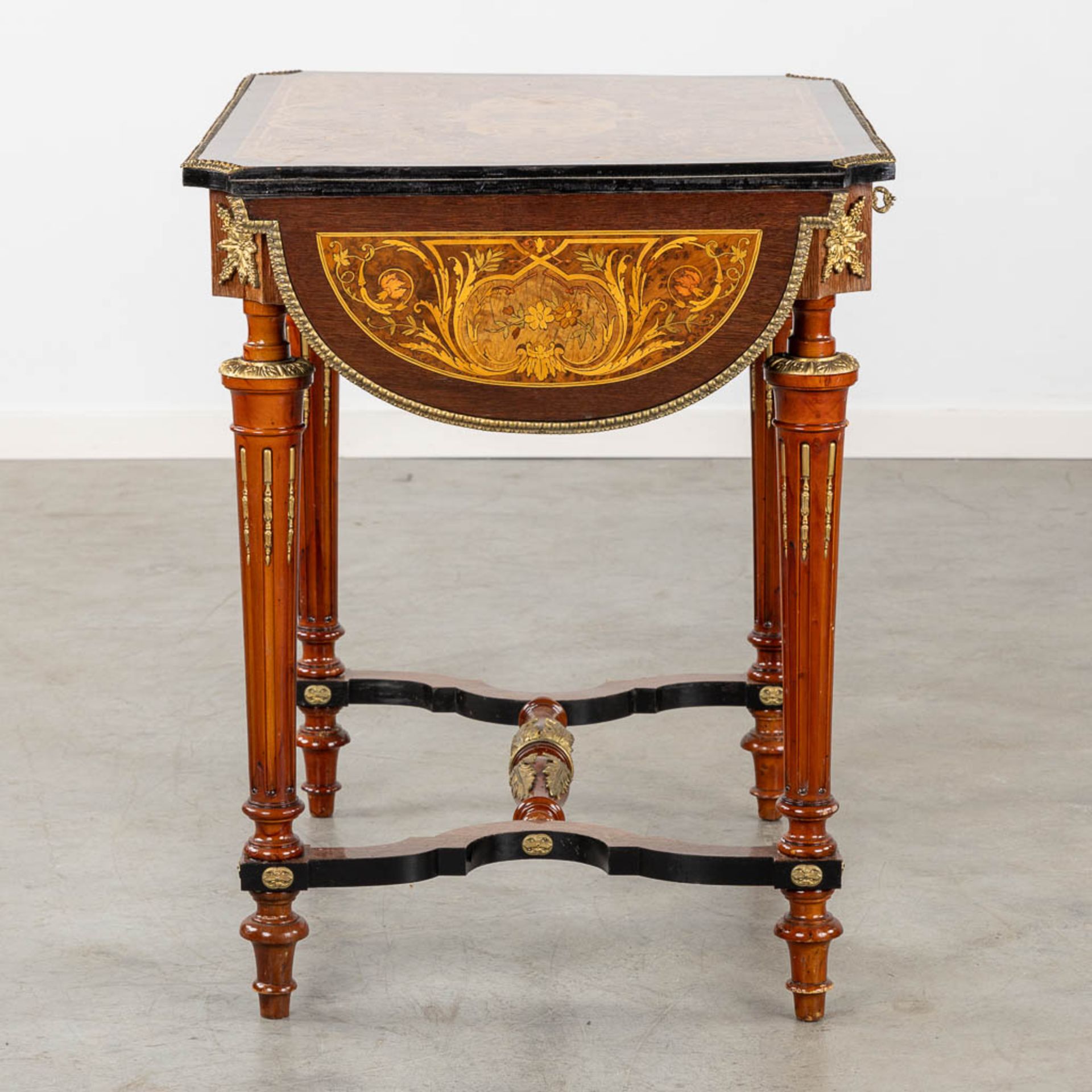 A side table/play table, marquetry inlay and mounted with bronze. 20th C. (L:57 x W:115 x H:74 cm) - Bild 8 aus 19