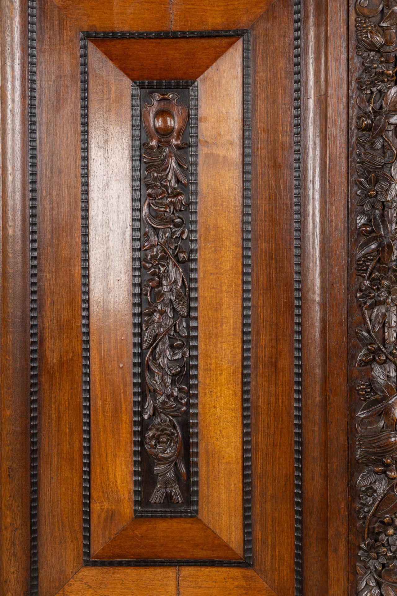 An antique 'Dutch pillow cabinet', ebonised wood, 19th C. (L:74 x W:182 x H:210 cm) - Image 11 of 20
