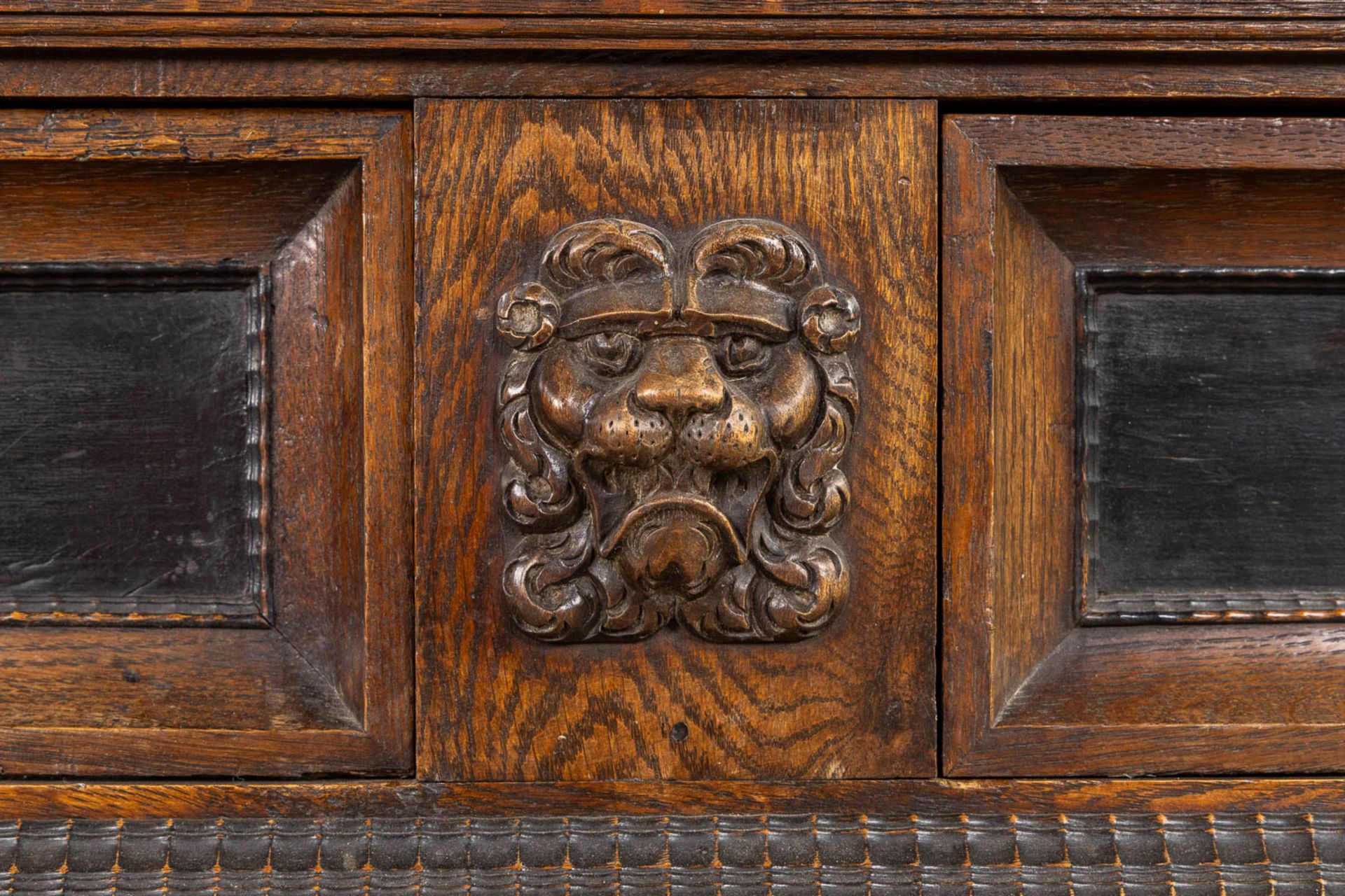 An antique 'Dutch pillow cabinet', ebonised wood, 19th C. (L:74 x W:182 x H:210 cm) - Image 14 of 20