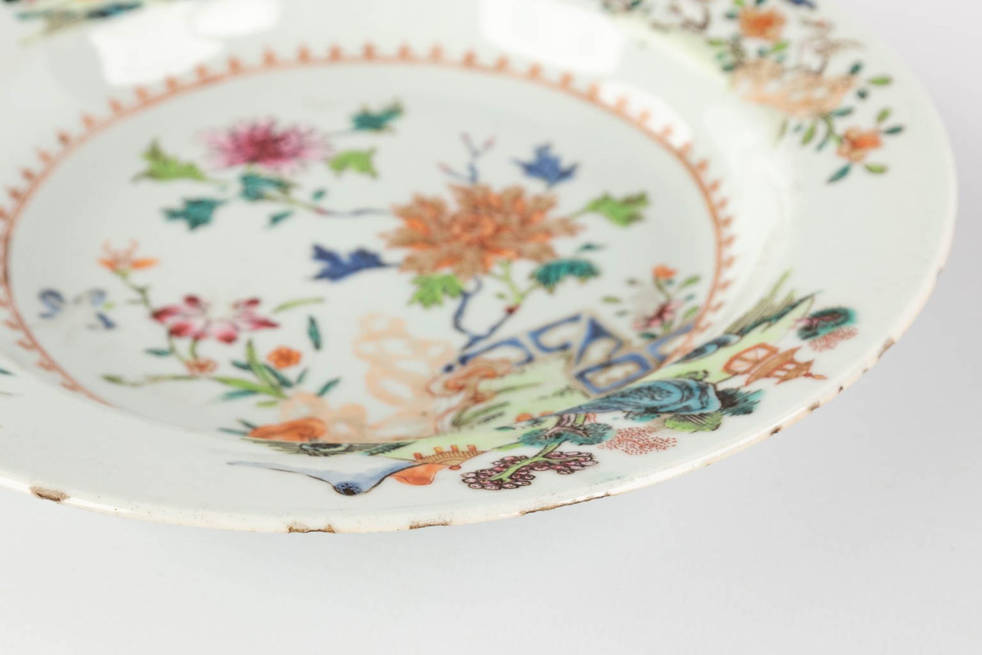 Three Chinese Famille Rose plates with a floral decor. 19th C. (D:22,5 cm) - Image 6 of 11