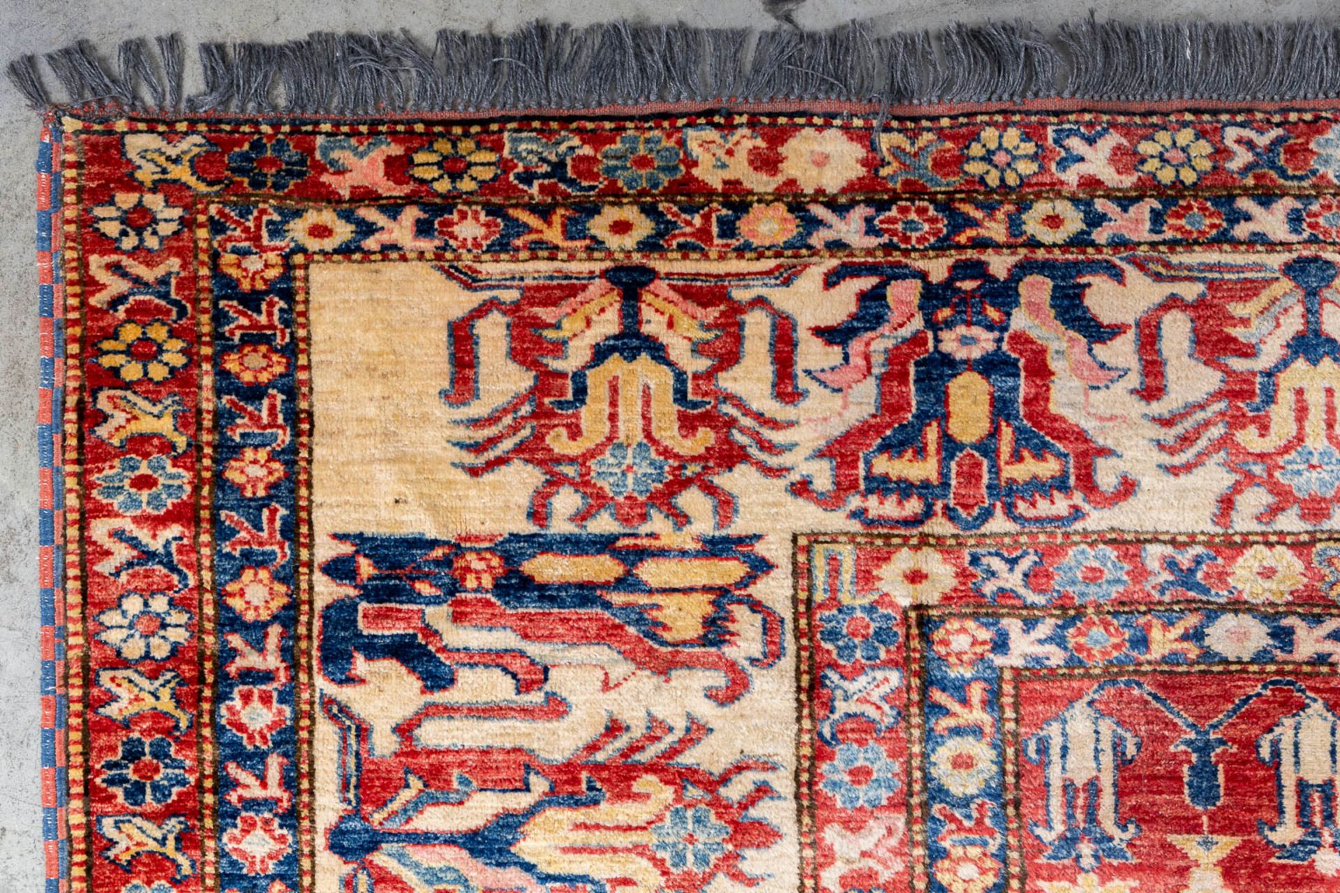 A large Oriental hand-made carpet, Ghazhi, Afganistan. (L:312 x W:455 cm) - Image 6 of 13