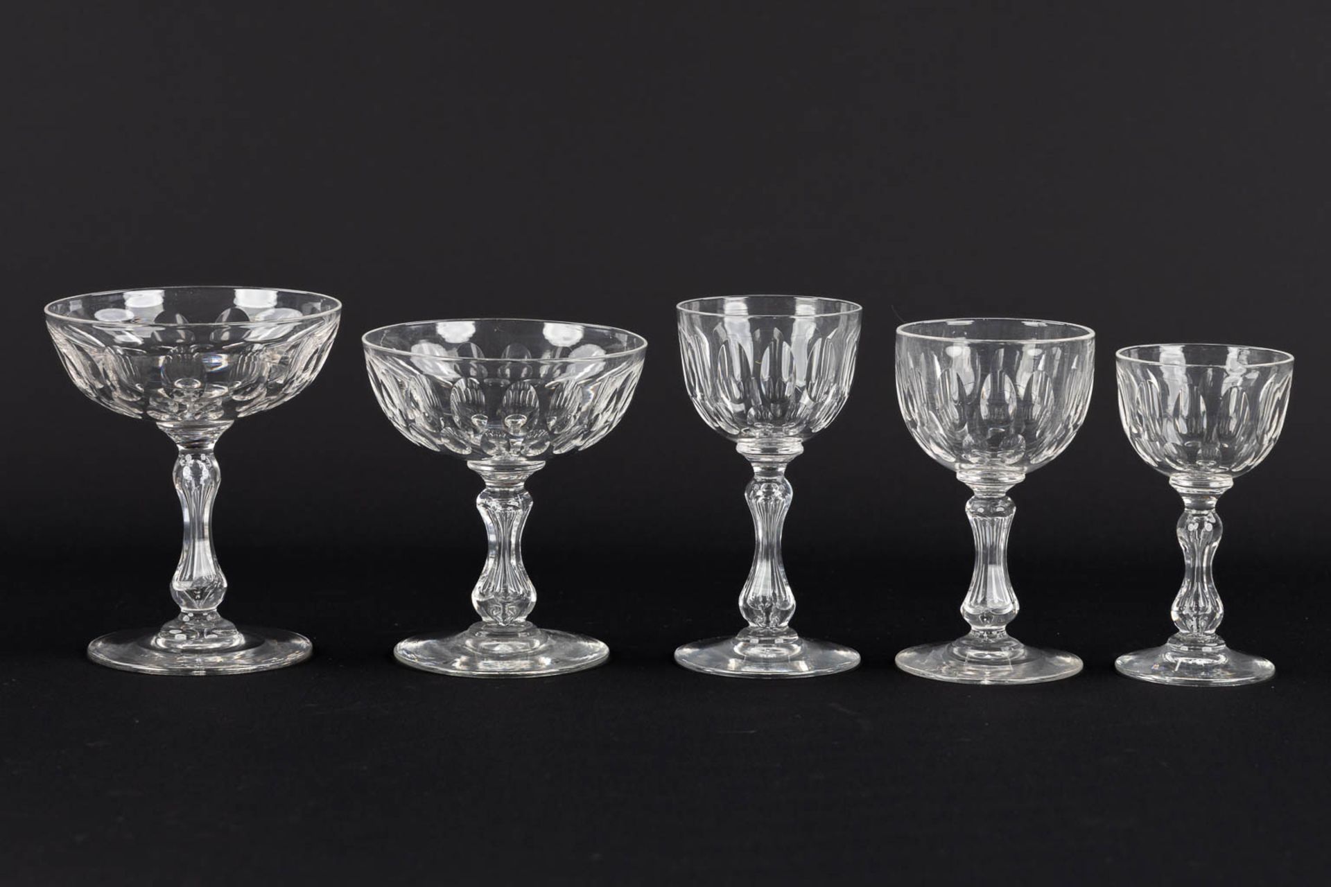 Val Saint Lambert, model Prince De Galles, a set of 24+1 crystal glasses. (H:10,5 x D:9,5 cm) - Image 3 of 8