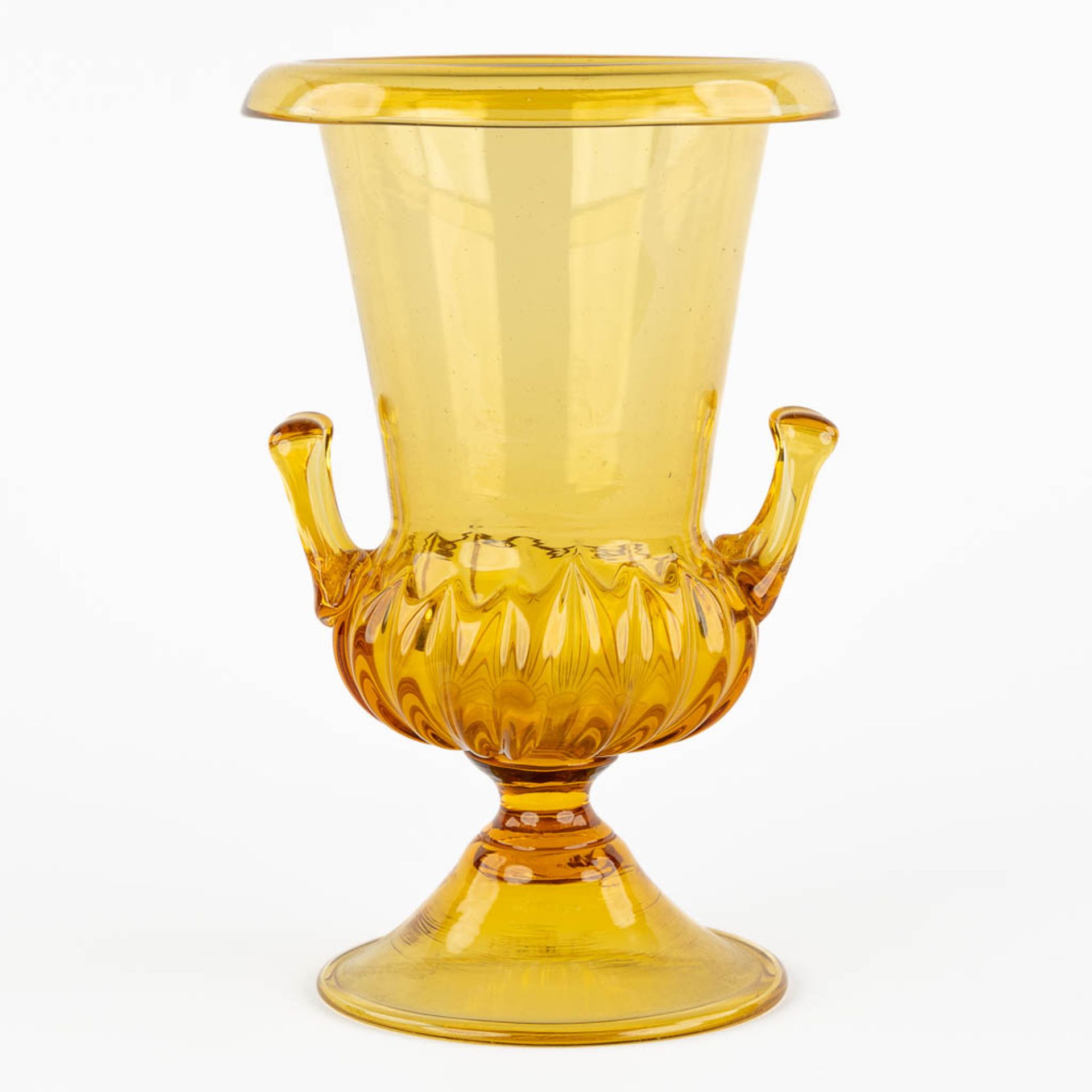 Murano, a 'Soffiato' mouth blown 'Medici' vase. (H:23 x D:15 cm)