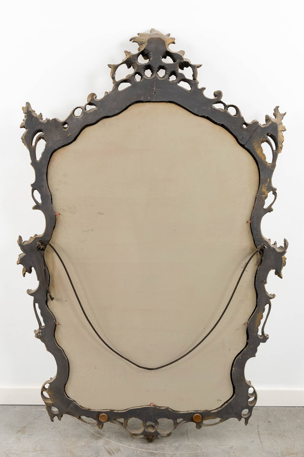 A mirror, sculptured wood in Louis XV style, Italy. (W:80 x H:128 cm) - Image 10 of 10