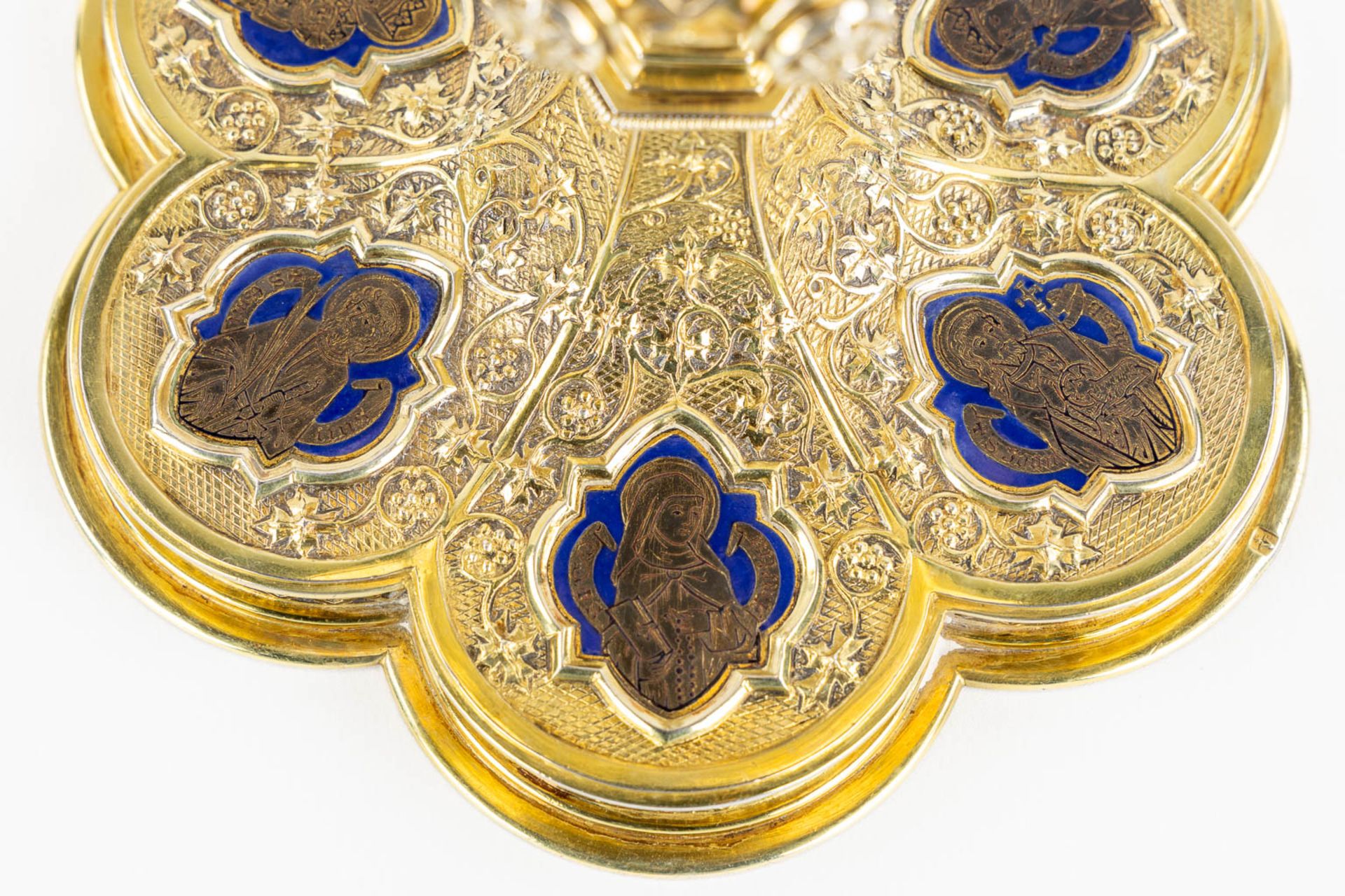 Jean-Baptiste Van Damme, Bruges, a six lobed chalice, gilt silver, Gothic Revival. 19th C. (H:21 x D - Bild 10 aus 22