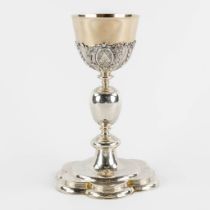 An antique Chalice, Antwerp, 18th C. 594g. (H:25 x D:17 cm)