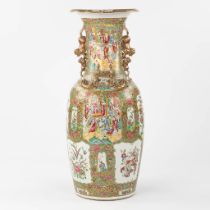 An exceptionally large and antique Chinese Canton vase, 19th C. (H:91 x D:35 cm)