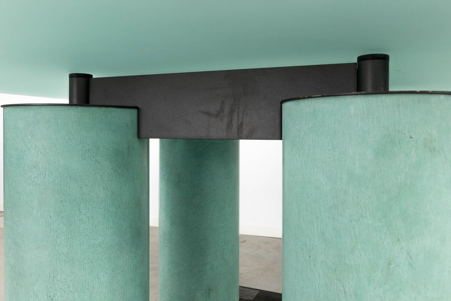 Lella & Massimo VIGNELLI (XX-XXI) 'Dining room table' Glass and metal. (L:160 x W:160 x H:72 cm) - Bild 10 aus 12