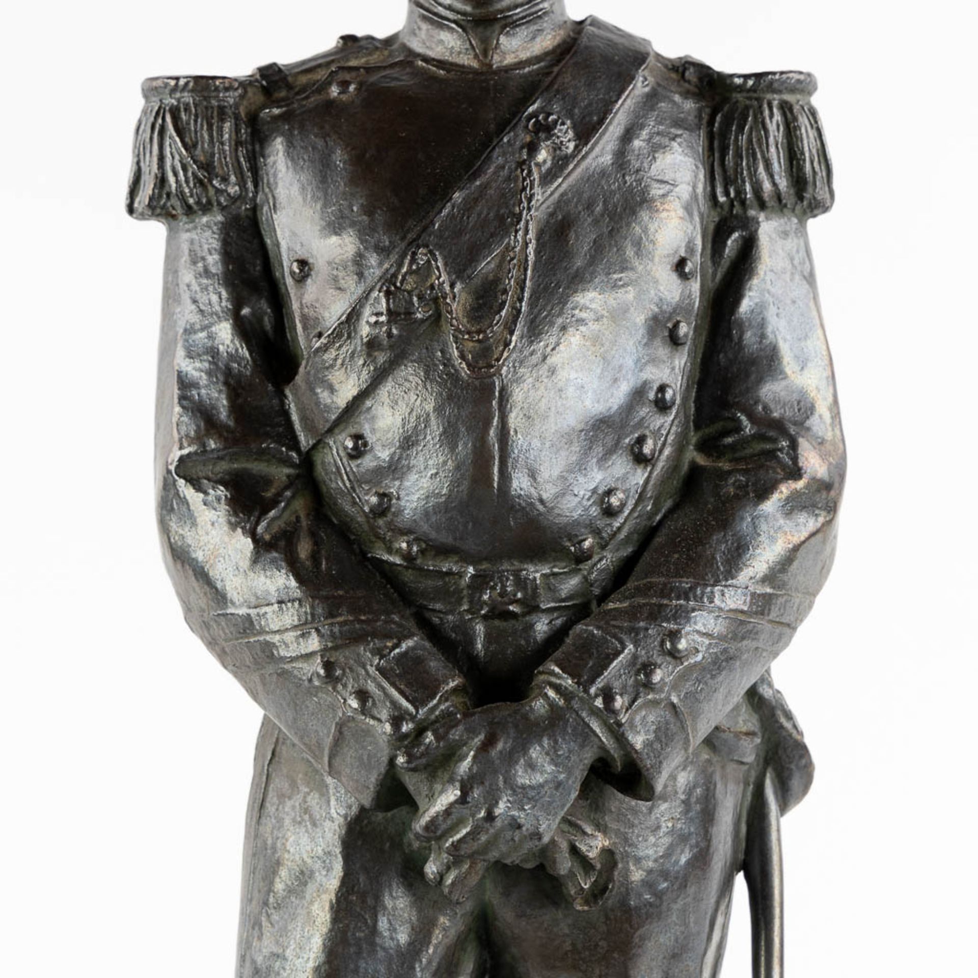 Léon MIGNON (1847-1898) 'French Soldier' patinated bronze, foundry mark. (L:15 x W:17 x H:55 cm) - Bild 9 aus 12