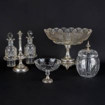 An oil and vinegar set, oval tazza, small bowl and lidded bowl. Silver and glass. (L:20 x W:28 x H:2