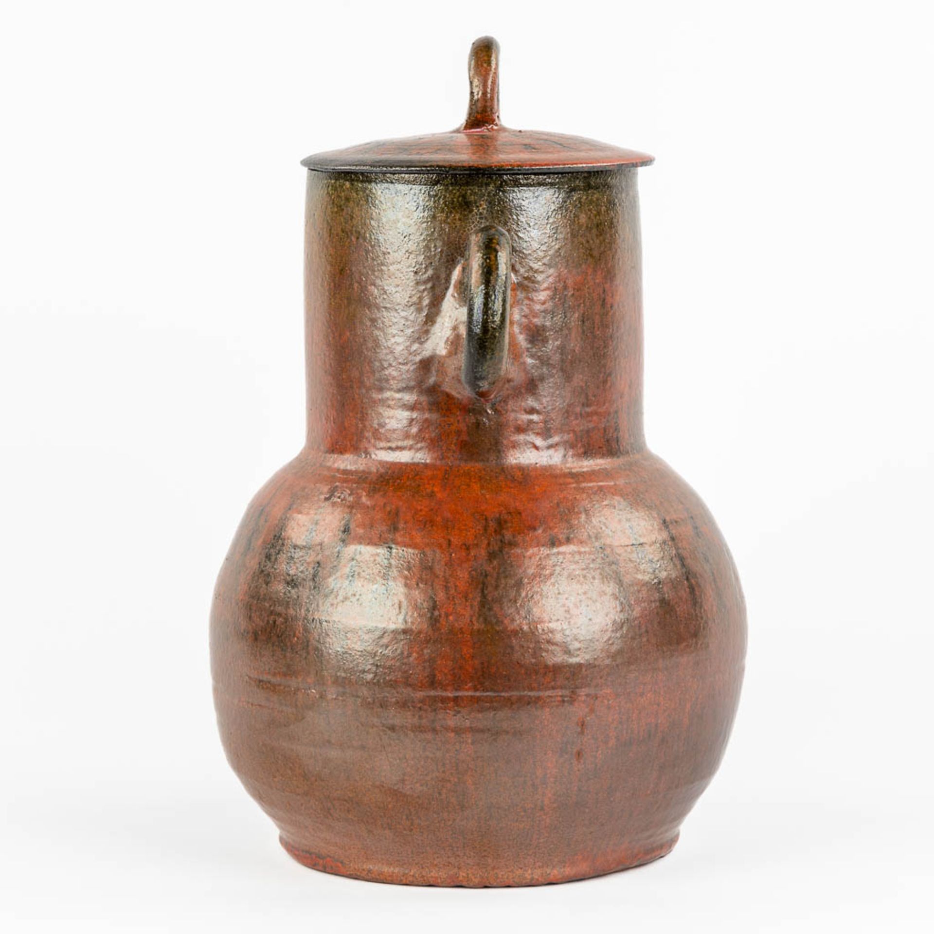 Léon GOOSSENS (XX) 'Vase' Chrome red glazed ceramics. (L:21 x W:26 x H:36 cm) - Image 4 of 12