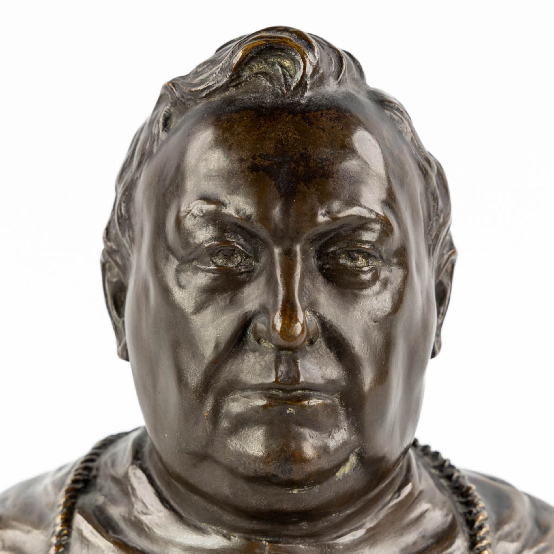 Cyriel COUVREUR (1876-1929) A bust of 'Mgr. Stillemans, Bishop of Ghent, 1889-1916', foundry mark by - Image 8 of 12