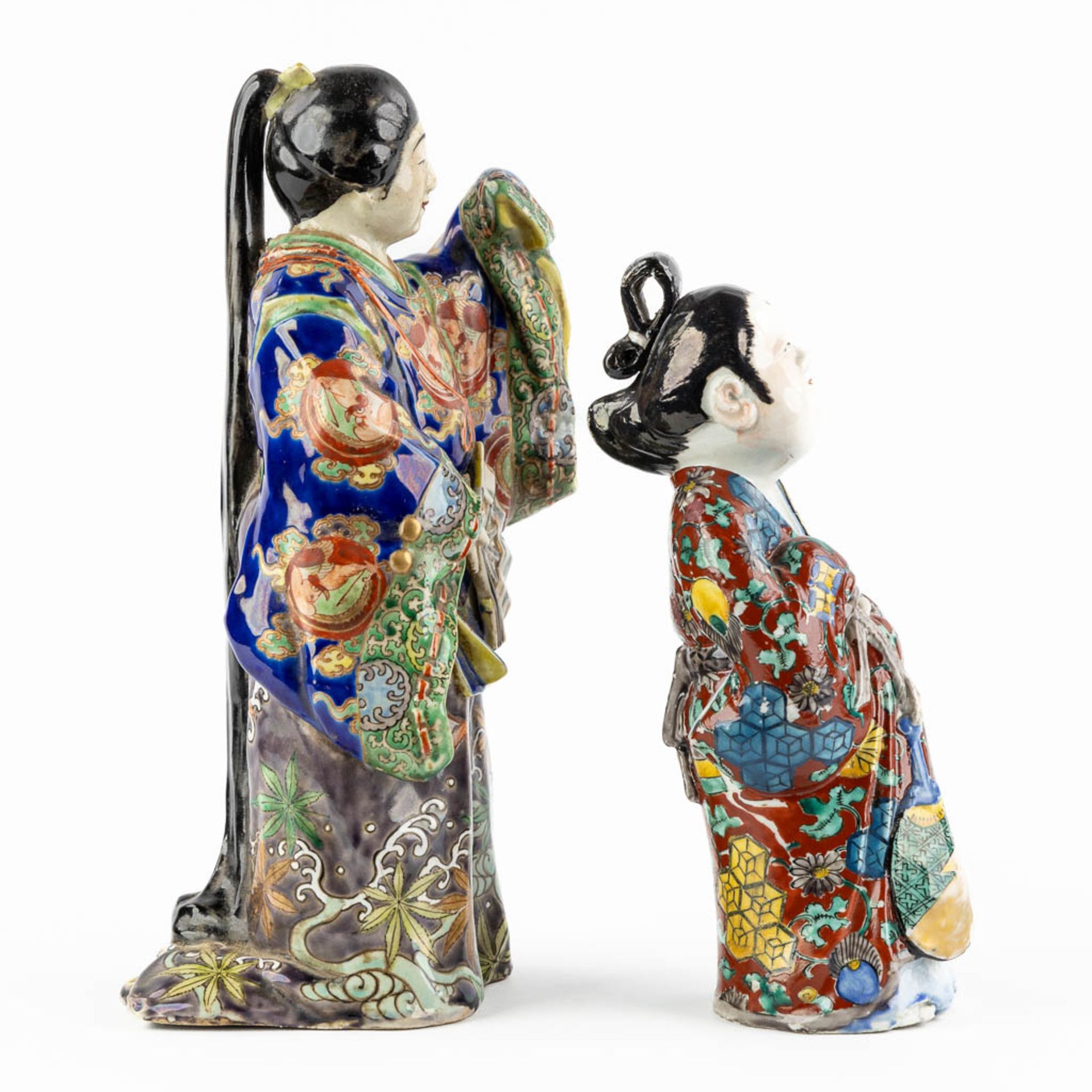Two Japanese figurines, glazed stoneware. 19th/20th C. (L:14 x W:17 x H:32 cm) - Image 4 of 12