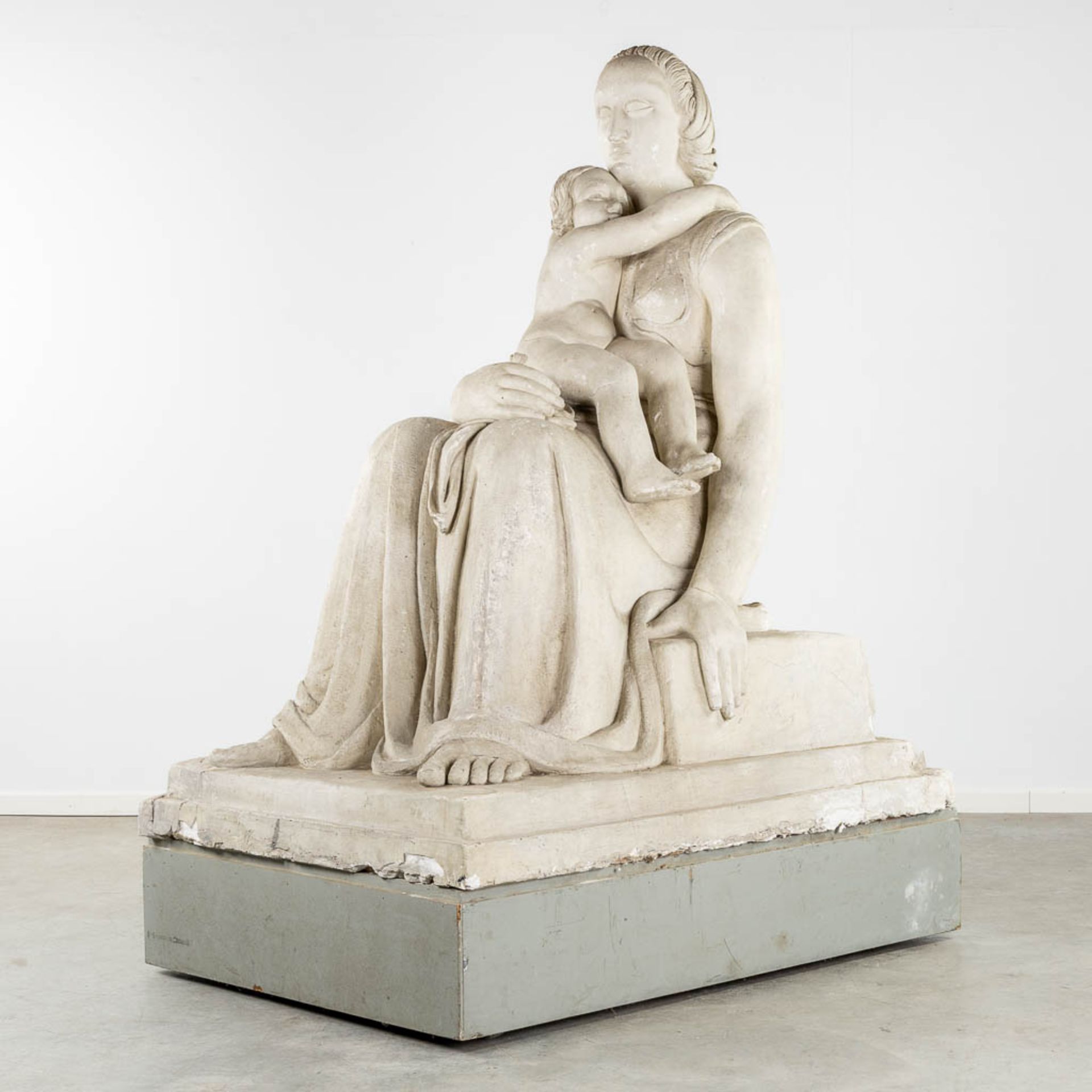 Karel AUBROECK (1894-1986) 'Mother and Child' an exceptionally large sculpture, plaster. (L:152 x W: - Image 3 of 16