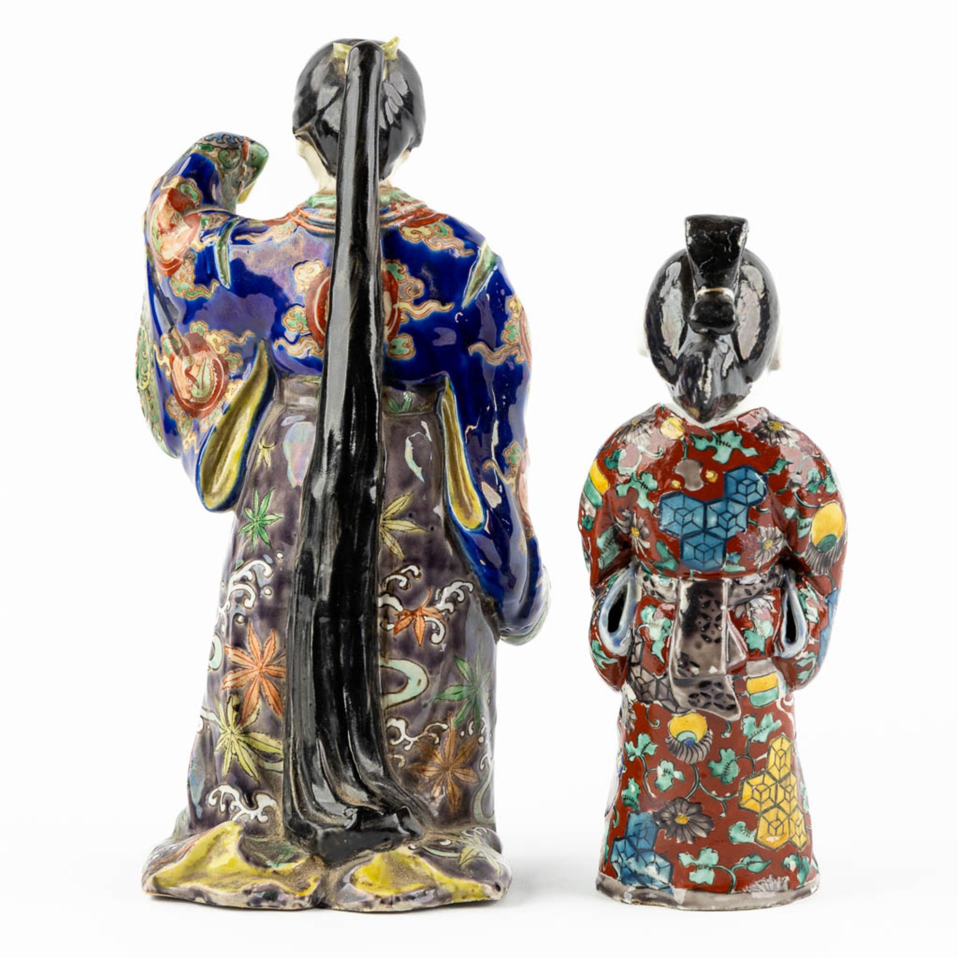 Two Japanese figurines, glazed stoneware. 19th/20th C. (L:14 x W:17 x H:32 cm) - Image 5 of 12