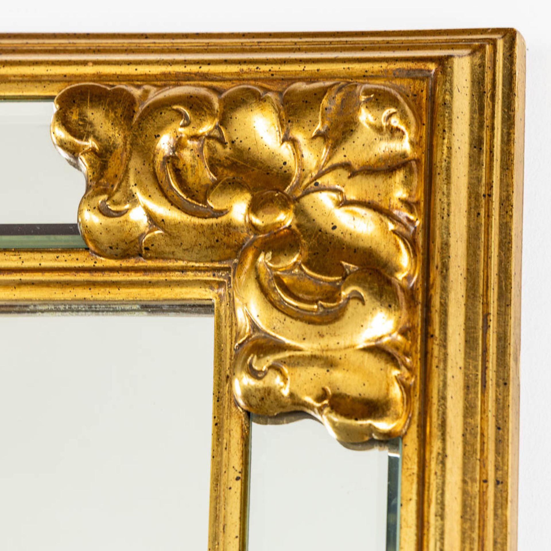 Deknudt, a mirror, gilt wood. (W:102 x H:185 cm) - Image 4 of 8