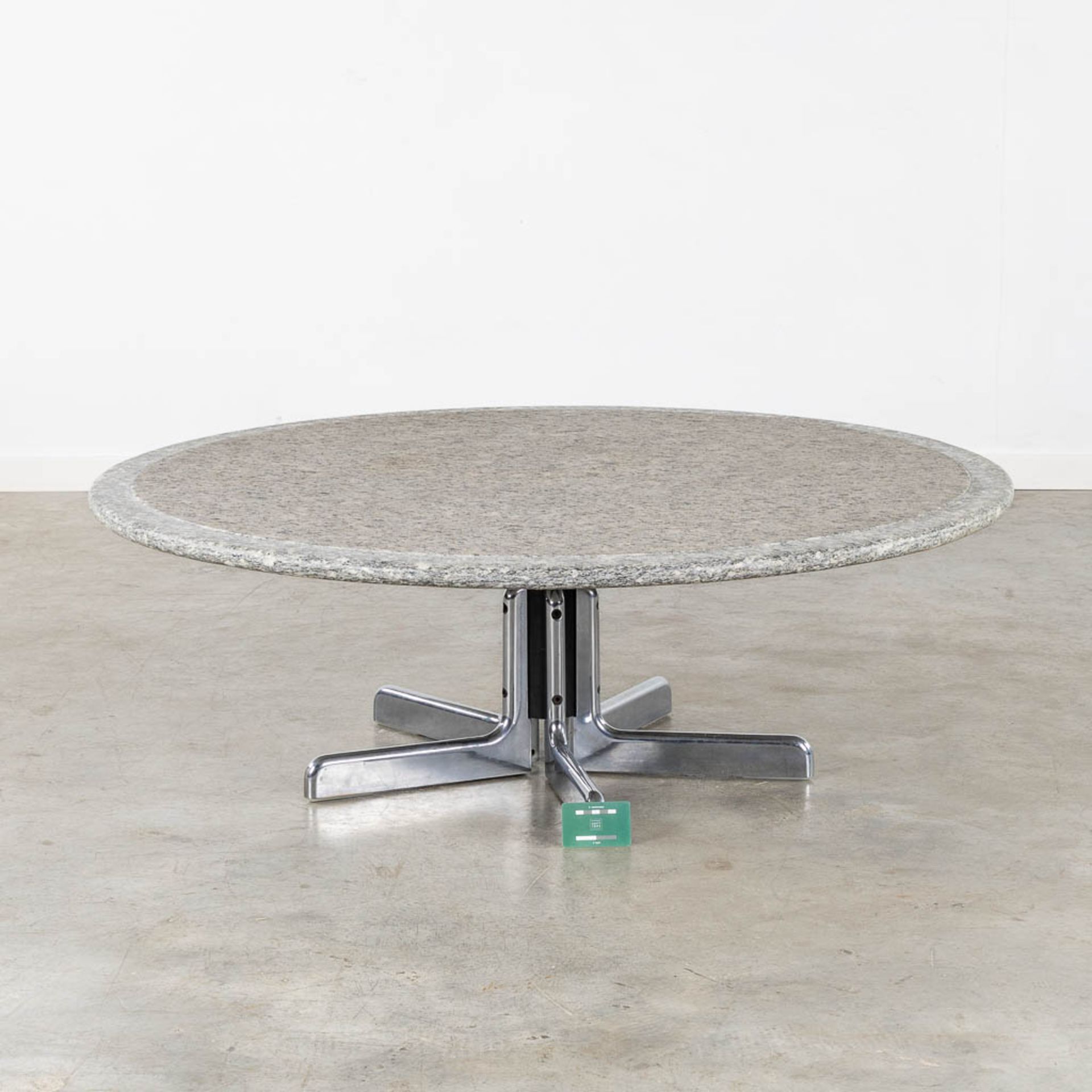 Titina AMMANATI &amp; Giampiero VITELLI (XX) 'Coffee table' granite on metal. (H:40 x D:120 cm) - Image 2 of 8