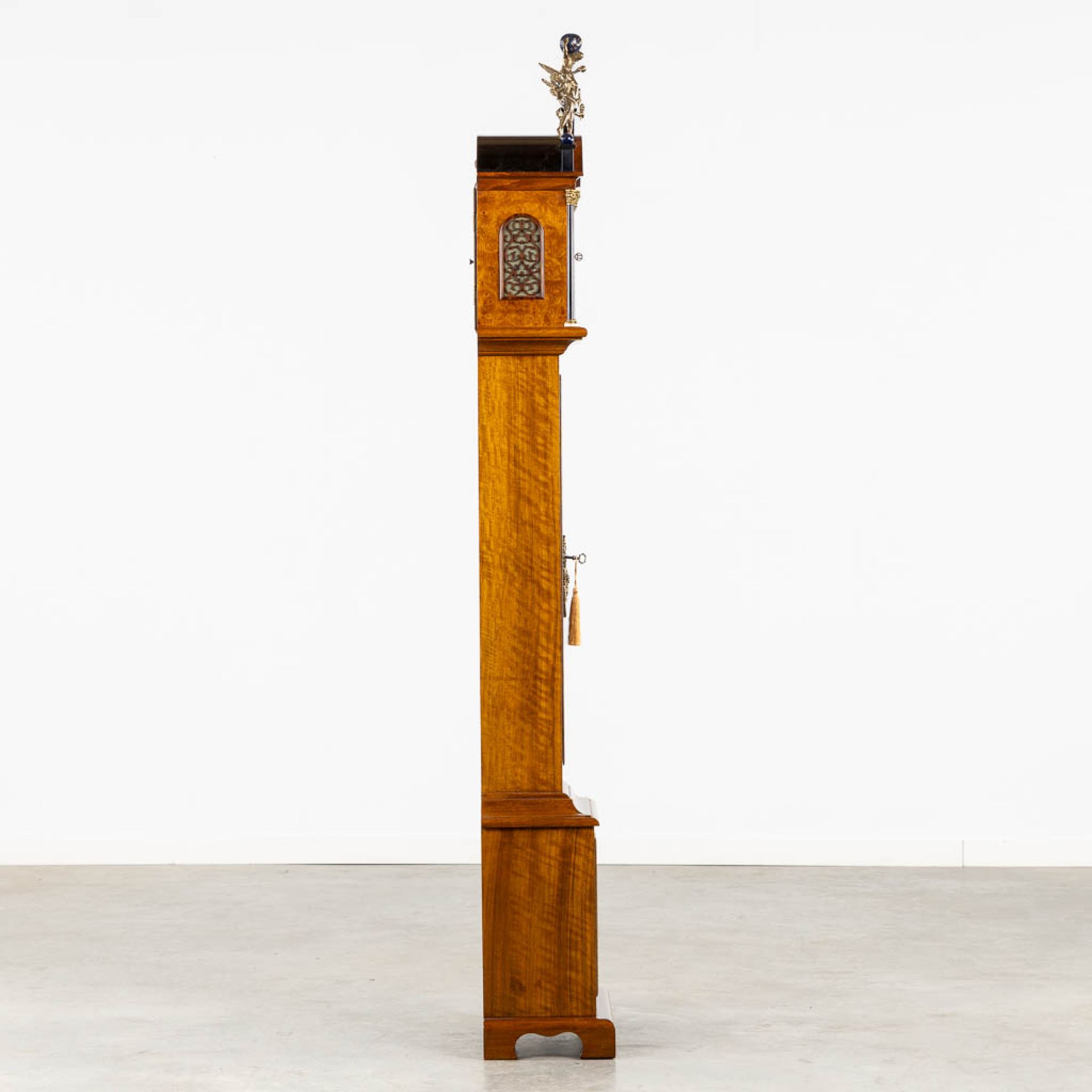 Warminck, a small and decorative grandfather clock, 20th C. (L:28 x W:48 x H:193 cm) - Image 4 of 13