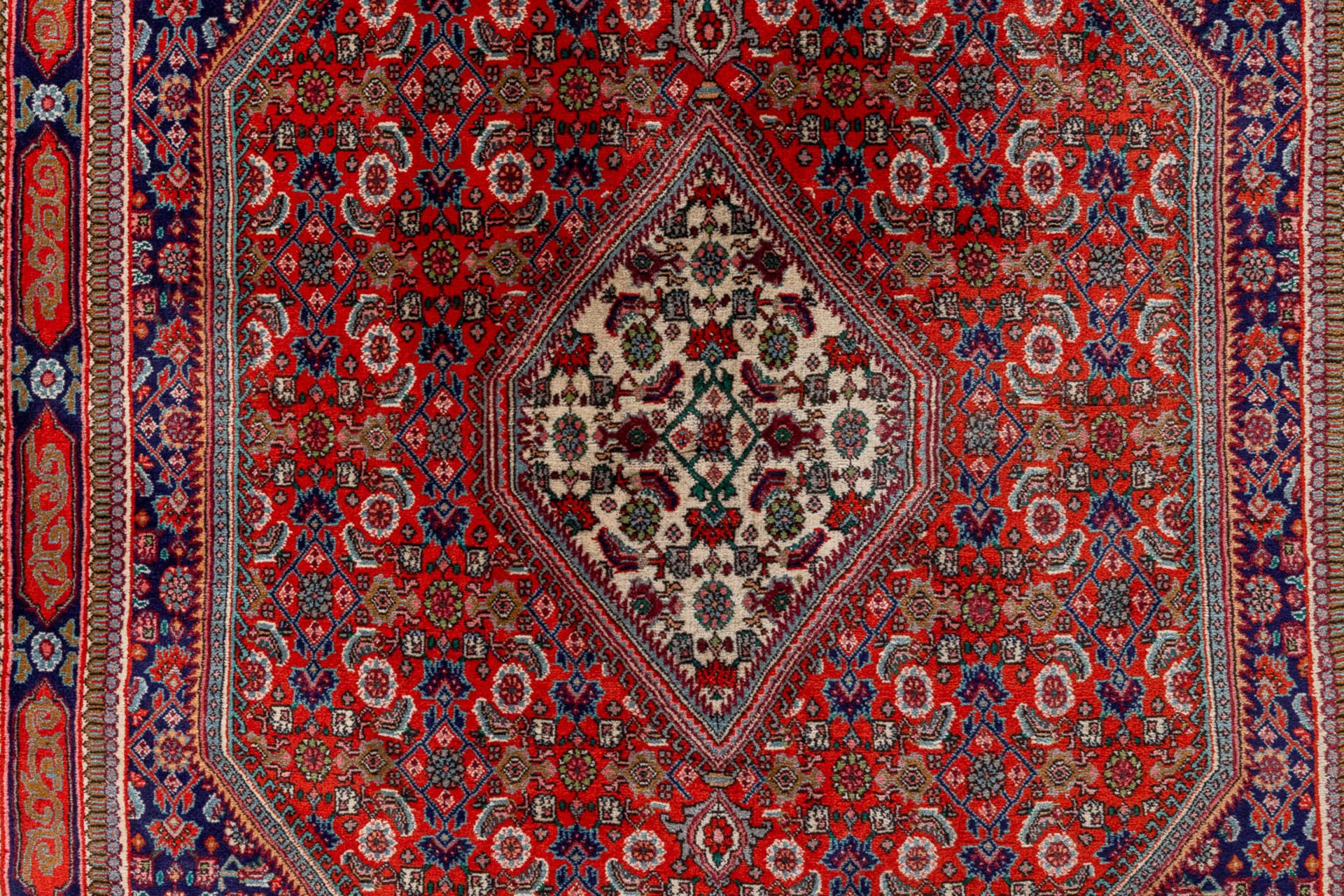 An Oriental hand-made carpet, Bidjar. (L:180 x W:112 cm) - Image 3 of 6