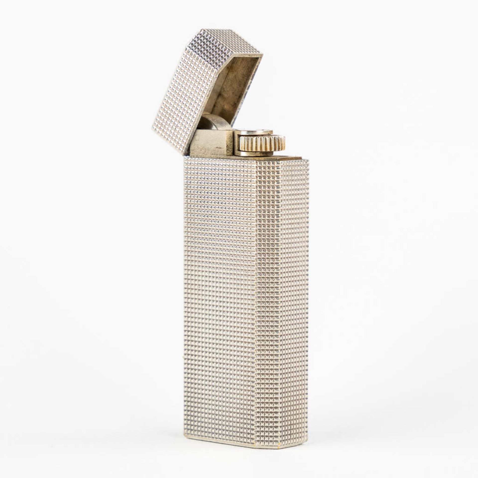 Must De Cartier, a vintage lighter in the original box. (L:1,2 x W:2,5 x H:7 cm) - Image 7 of 10