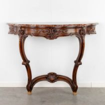 A console table with a marble top, Louis XV style. France, 20th C. (L:48 x W:115 x H:90 cm)